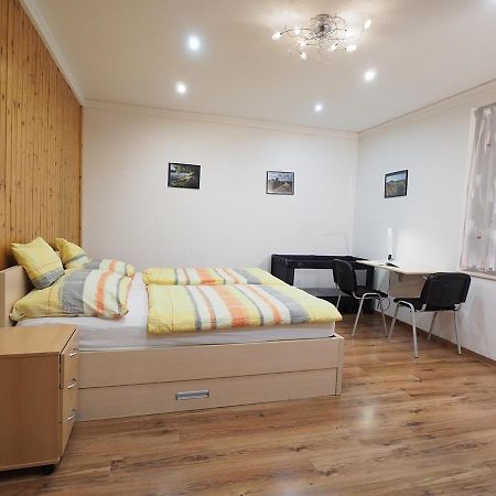 Pajger Apartman Pécs Kültér fotó