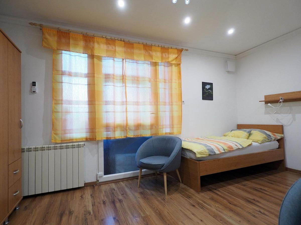 Pajger Apartman Pécs Kültér fotó